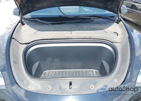 2021 Tesla Model Y Long Range Dual Motor All-Wheel Drive из США, поврежденный, VIN 5YJYGDEE2MF282871